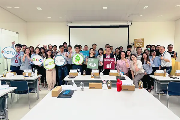 與富采集團前行 晶電、晶成首辦供應商永續年會 